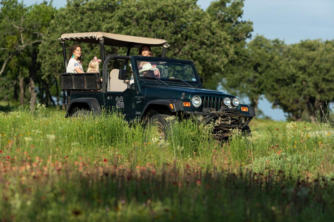 Wildcatter Ranch And Resort Graham Ngoại thất bức ảnh