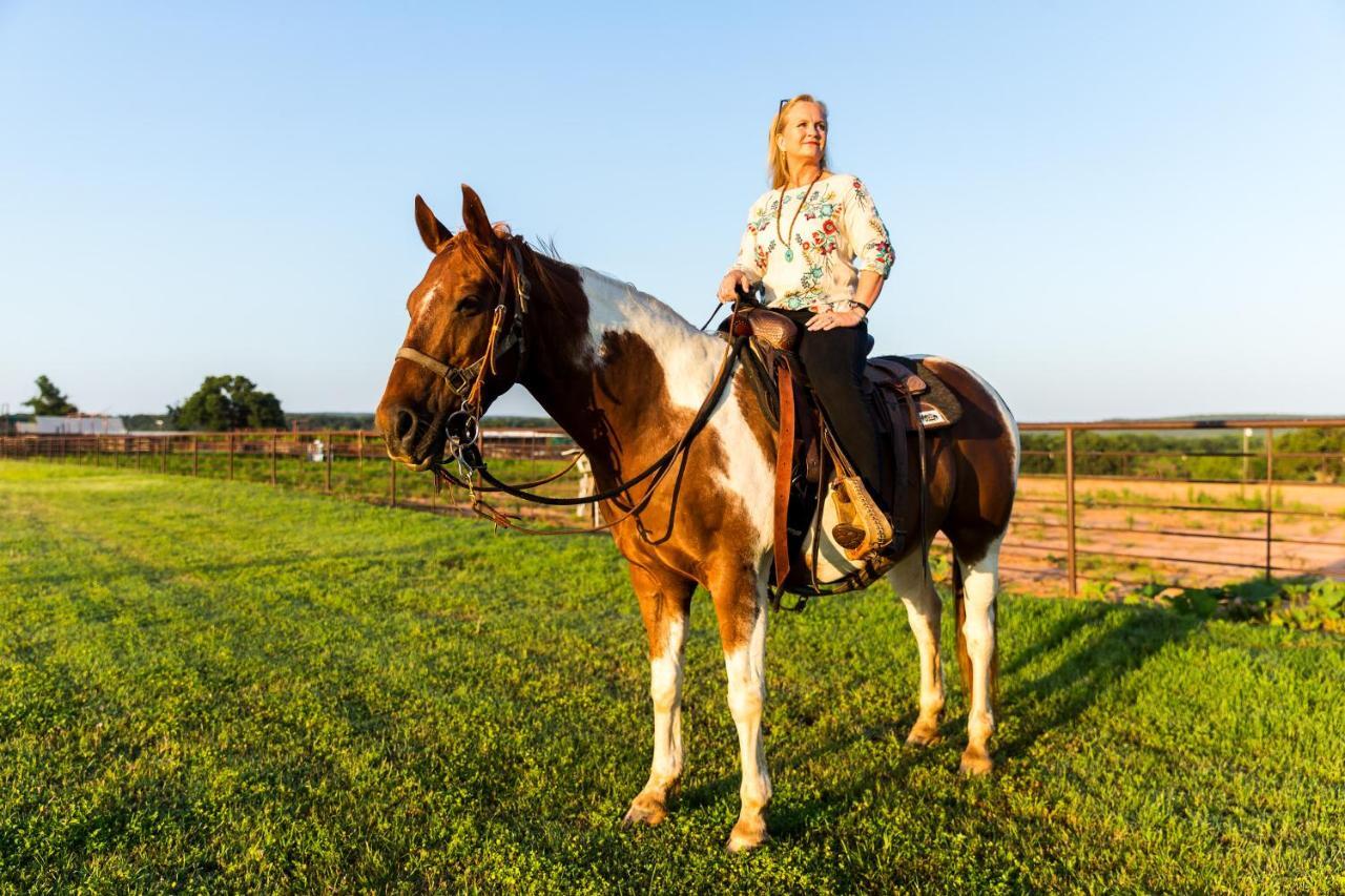 Wildcatter Ranch And Resort Graham Ngoại thất bức ảnh